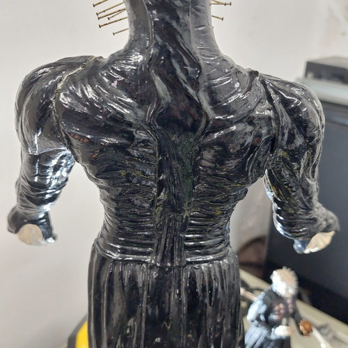Hellraiser Pinhead collector's set 47cm vinyl and 18cm NECA figure like new