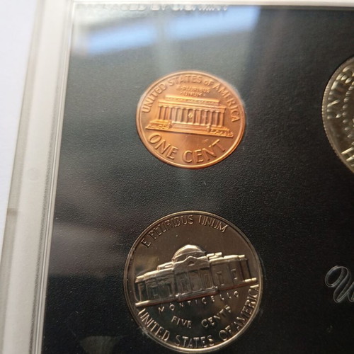 1969 U.S Proof Set new, silver coins