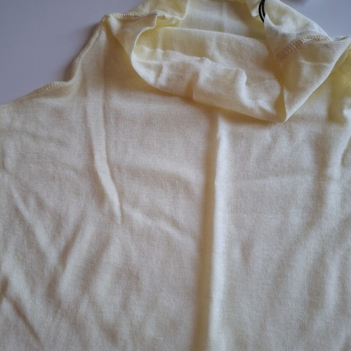 Zara blouse new, 100% cotton, pale yellow, size L