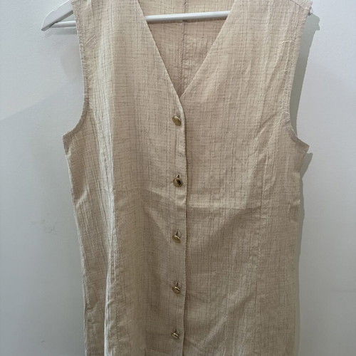 LC Waikiki Grace sleeveless top size 40 like new beige