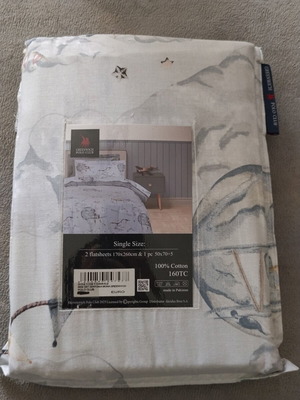 Children's Bed Sheet Set new, with box