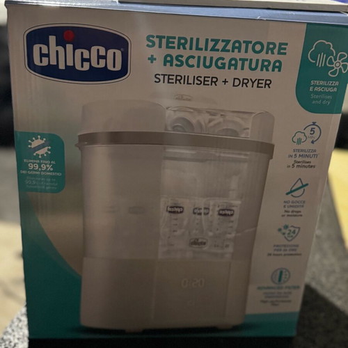 Chicco SterilNatural Sterilizer & Dryer like new