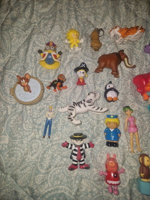 Figures, all together pack