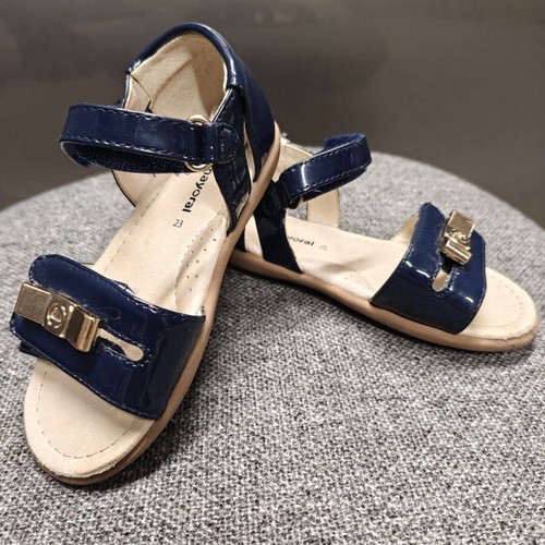 Mayoral sandals for girls used, size 23, blue