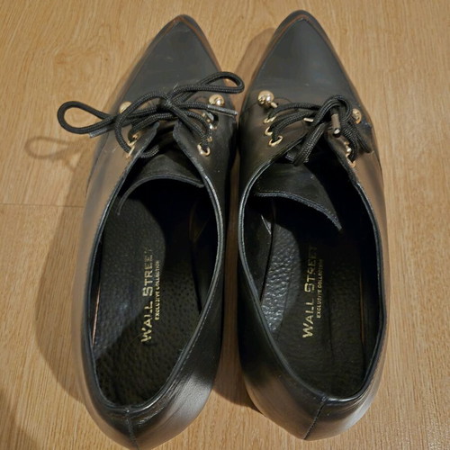Wall Street leather shoes like new, size 41, black and brown