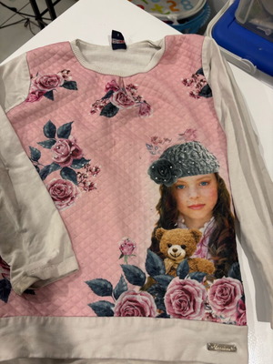 Children's set 6-7 years H&M like new with quilted sweatshirt and checkered leggings