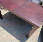 Extendable dining table like new