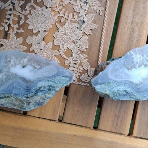 Achat from Rhodope like new, two unpolished halves