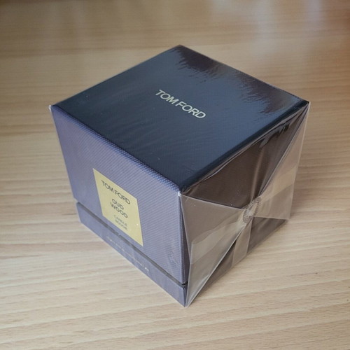 Tom Ford oud wood scented candle new