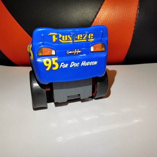 Fabulous Lightning McQueen 2016 Mattel Disney Pixar Cars 3 Revvin' Action toy car