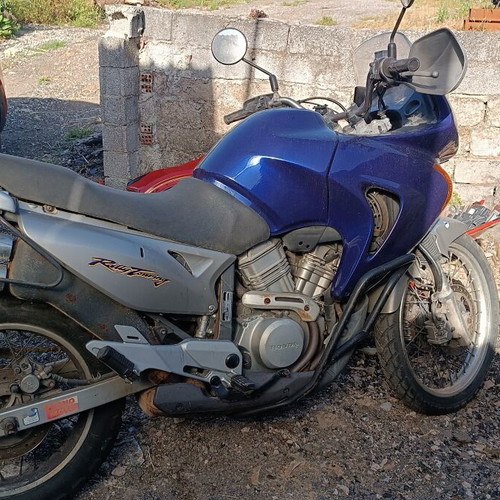 Honda Transalp 650 used, 2004, 124000 km, manual, blue