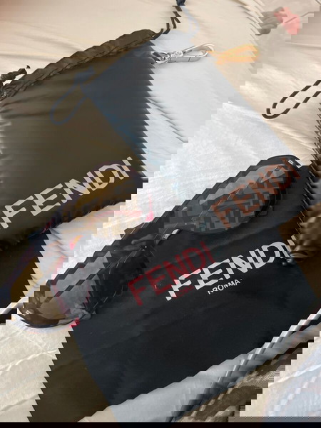 Fendi γυαλιά