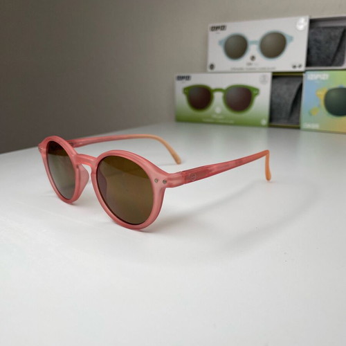 IZIPIZI Junior Kids Sunglasses Pink Matte Round Frame Brand New