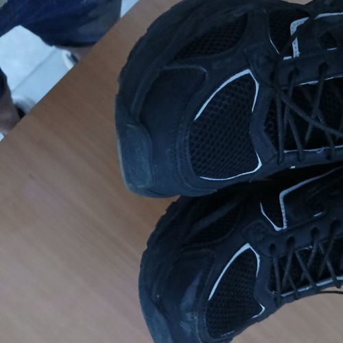 Guess men's shoes like new, black, size 44