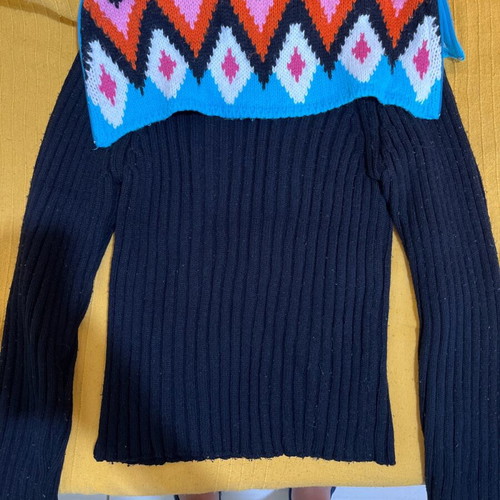 Pullover Smile very warm like new, Small multicolor