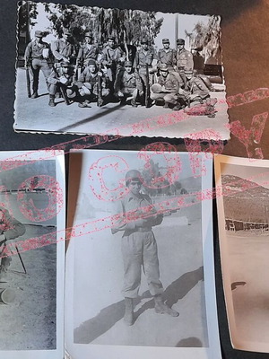 Σετ 4 vintage φωτογραφιών Ελληνικός στρατός με όπλα και κράνη μεταχειρισμένο