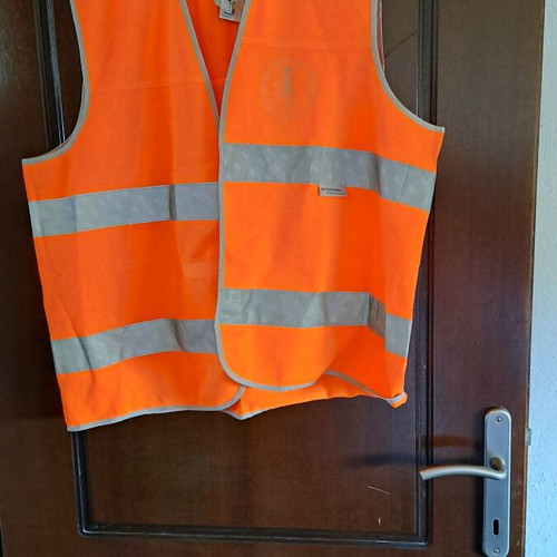 Reflective vest new comfortable size