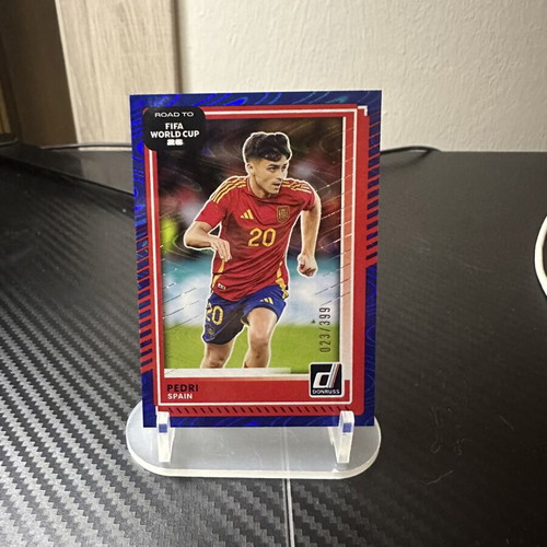 2025/2026 Panini Prizm Fifa Pedri Bleu Prizm card new