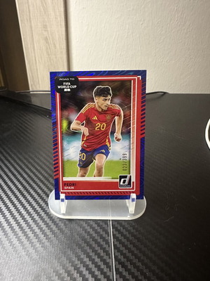 2025/2026 Panini Prizm Fifa Pedri Bleu Prizm card new