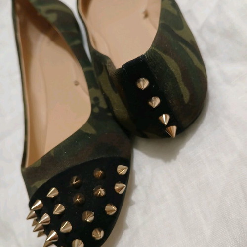 Zara ballerinas with gold studs, size 37, camouflage