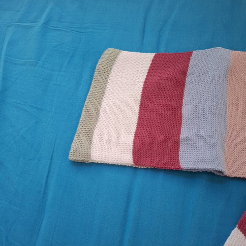 Striped hat and scarf set like new, knitted multicolor