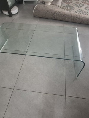 Glass coffee table, 1m length, 50cm width, 30cm height