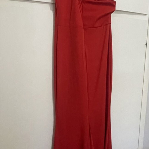 Red One-Shoulder Maxi Evening Dress Size L New with Tags