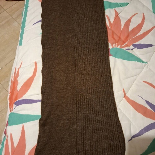Brown scarf like new, dimensions 220mm width and 2 meters length