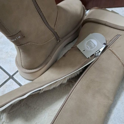 Tamaris boots size 40 like new with warm lining beige