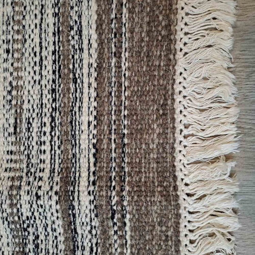 Flat Weave Rug like new 117x185 cm in warm beige tones