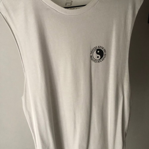 Pull & Bear white sleeveless shirt S