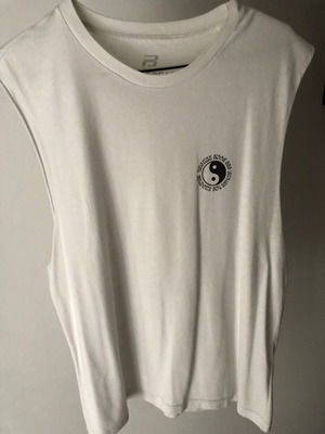 Pull & Bear white sleeveless shirt S