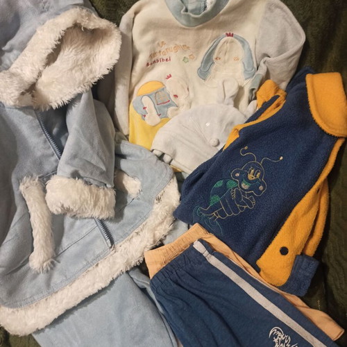 Winter baby boy clothing set 3-6 months used with 2 shorts gift