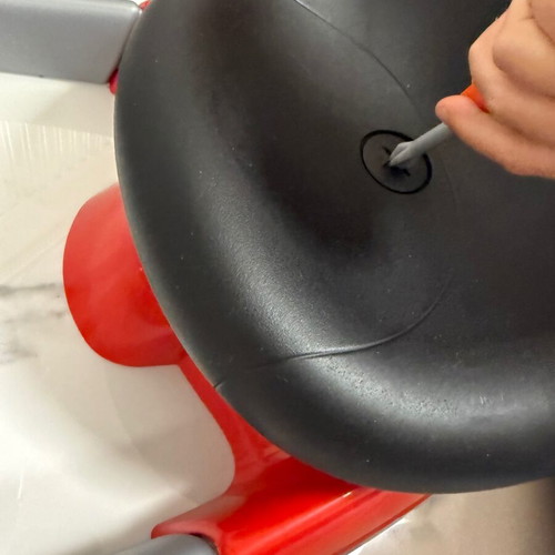 Toy car like new for kids 3+ years with sound and moving steering wheel