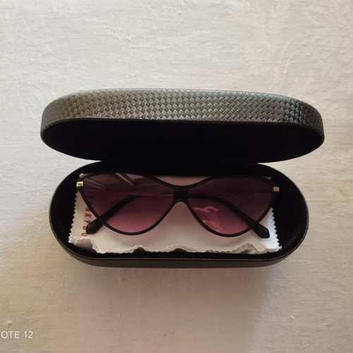 Funky Buddha cat-eye sunglasses, black and pink