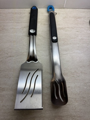 Napoleon barbecue tool set, 2 pieces, like new