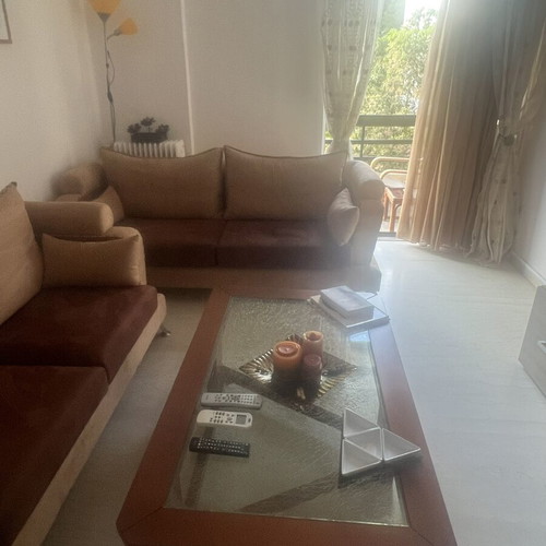 Living Room Set with 2 Two-Seater Sofas and Coffee Table like new