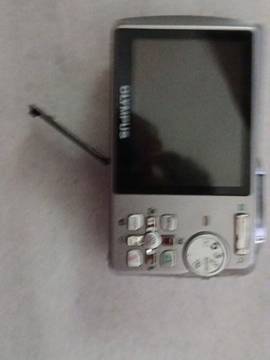 Olympus Stylus 740 digital camera used, unknown functionality