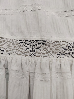 Window curtain with sewn lace, height 1.30m, like new