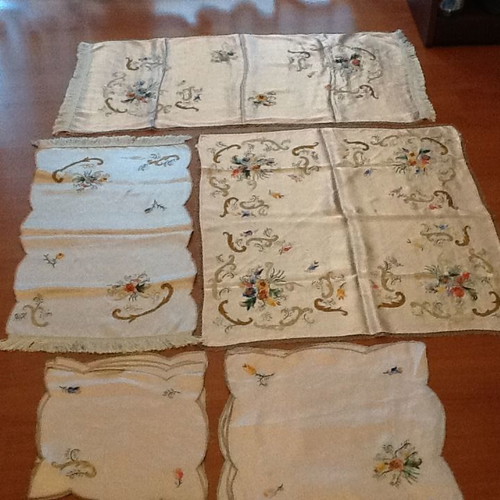 Embroidery used, vintage silk set of 10 pieces