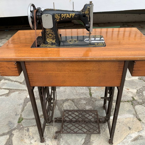 Pfaff sewing machine used treadle cabinet fully functional