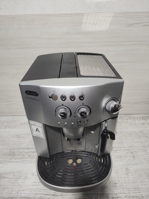 De'Longhi Magnifica ECO automatic coffee machine