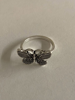 Butterfly ring vintage new