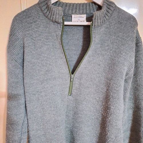 Pullover with zipper green and gray size 48 like new, wool