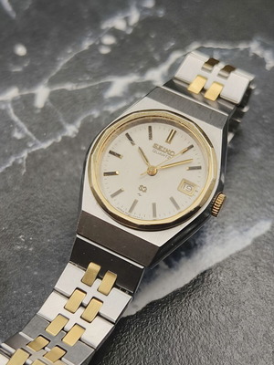 Seiko SQ Vintage Women's Two-Tone Watch Ref. 2625-0160G