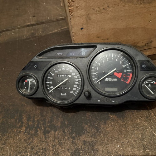 Kawasaki ZZR 1100 Instrument Cluster used