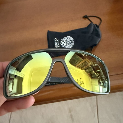 Vince Camuto sunglasses new, matte gray frame
