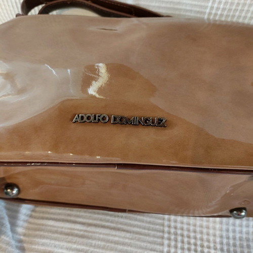 Patent leather handbag light brown like new