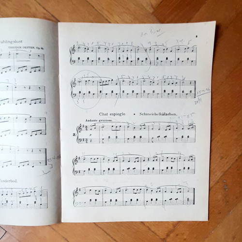 OESTEN Maiblumchen Fleurs de Mai Opus 61 piano exercise book used