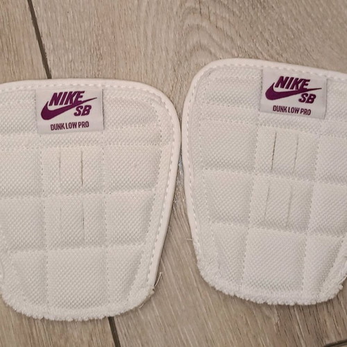 Nike SB Zoom Blazer Mid Edge Sneakers like new, white and purple